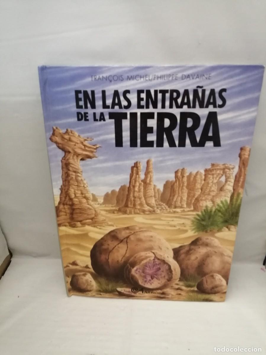 Gebrauchte B&uuml;cher: En las entra&ntilde;as de la Tierra (Libro POP UP, Colecci&oacute;n: Libros animados, tapa dura)