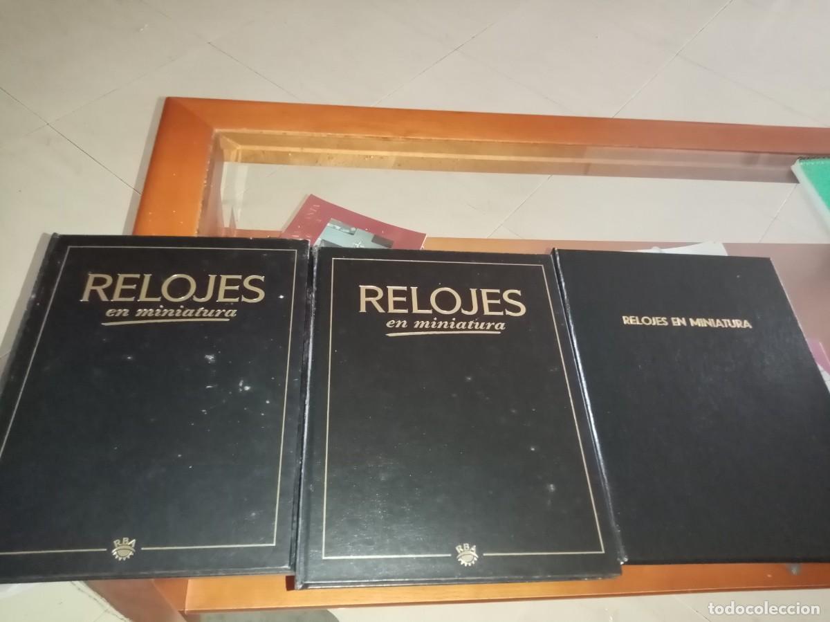 Libros de segunda mano: LOTE DE 3 LIBRO. RELOJES EN MINIATURA. RBA. C54L - Foto 1
