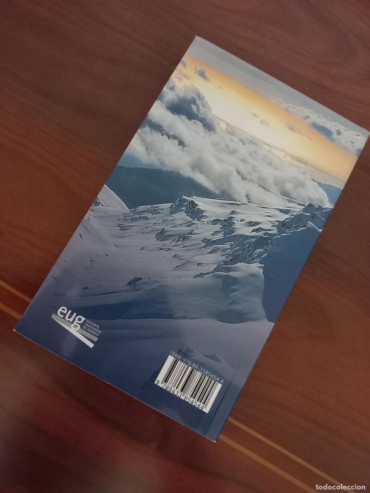 Libros de segunda mano: Libro Las Tres Miles de Sierra Nevada. - Foto 2