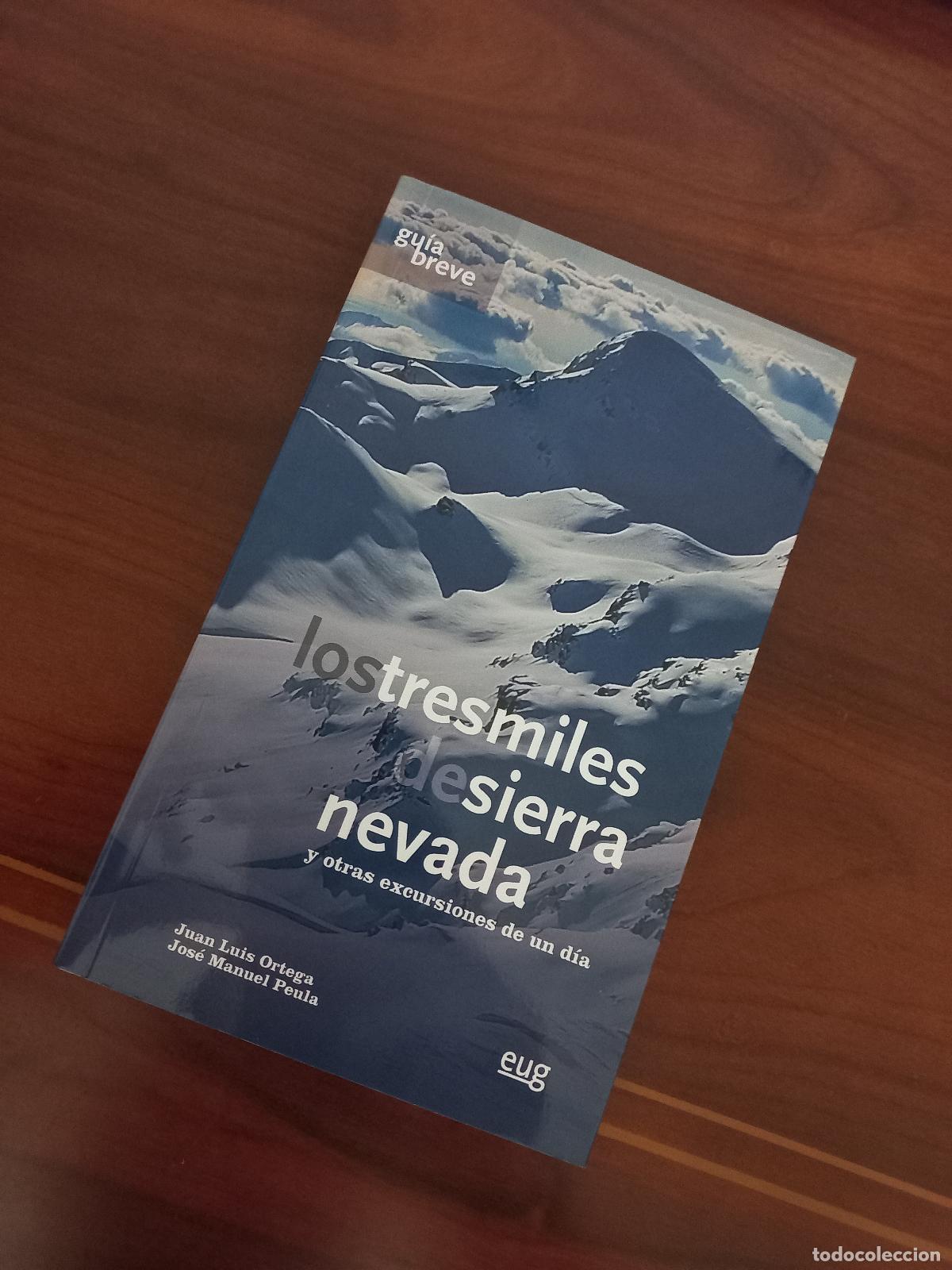 Libros de segunda mano: Libro Las Tres Miles de Sierra Nevada. - Foto 1