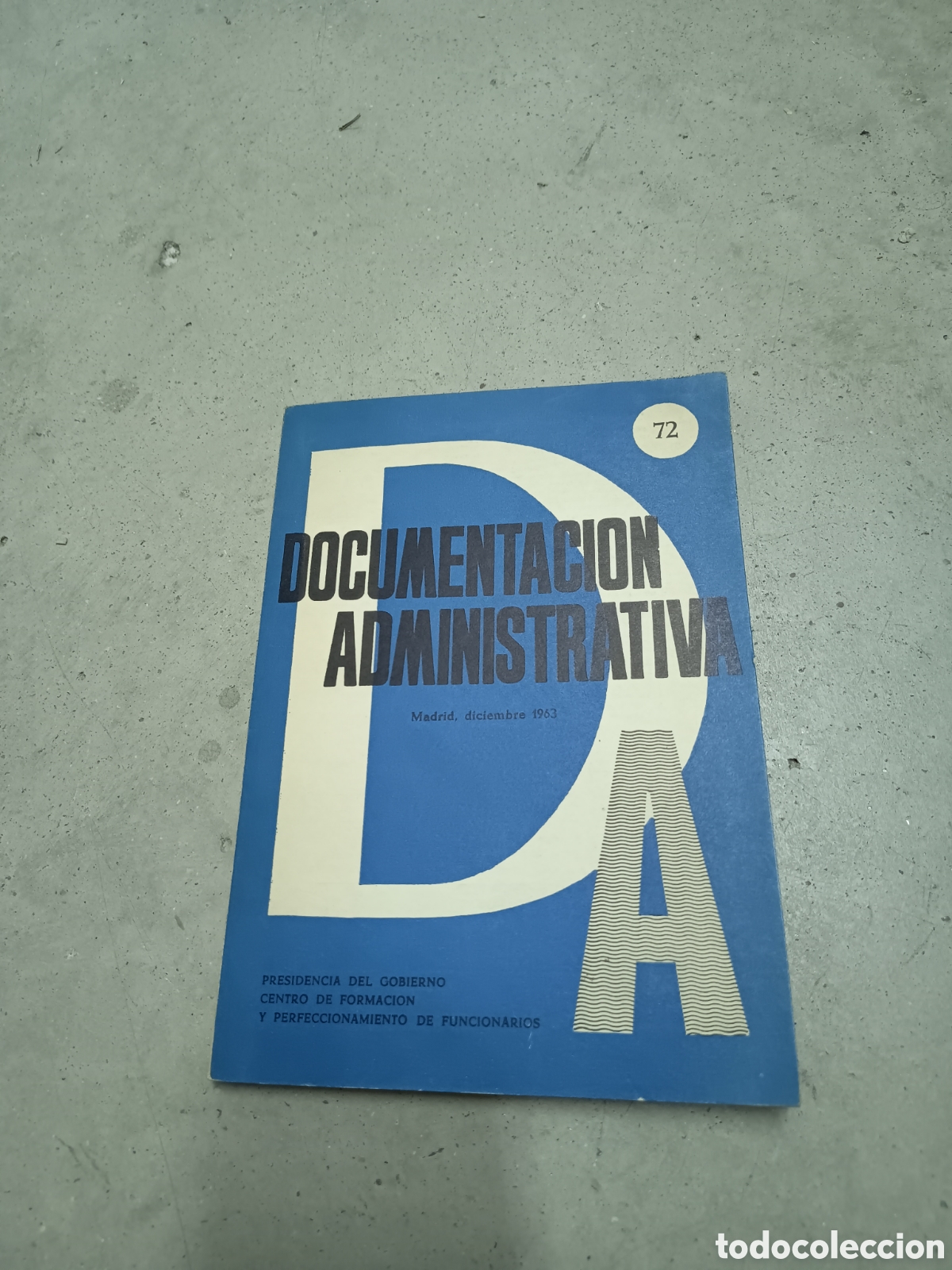 Libros de segunda mano: DOCUMENTACI&Oacute;N ADMINISTRATIVA - CENTRO DE FORMACI&Oacute;N Y PERFECCIONAMIENTO DE FUNCIONARIOS 1963 - Foto 1