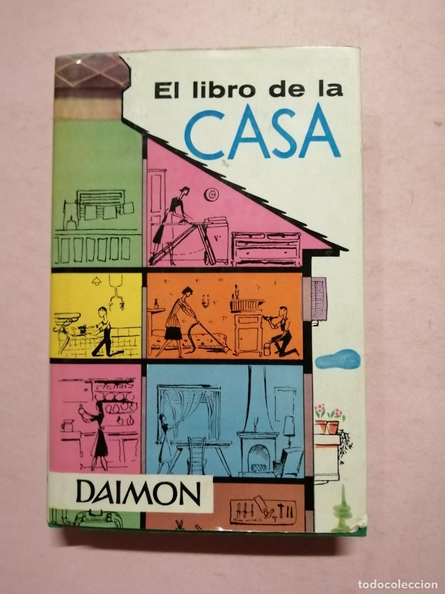 Libros de segunda mano: EL LIBRO DE LA CASA (DAIMON) - Foto 1
