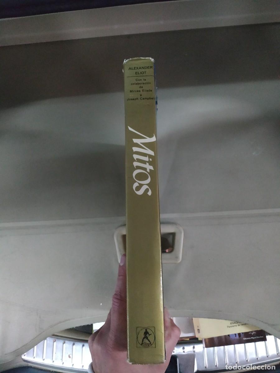 Libros de segunda mano: Mitos - Alexander Eliot - Foto 3