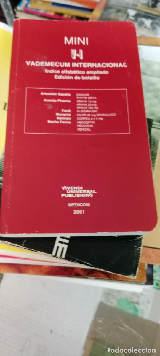 Libros de segunda mano: E-PAR LIBRO MINI VADEMECUM INTERNACIONAL - Foto 1