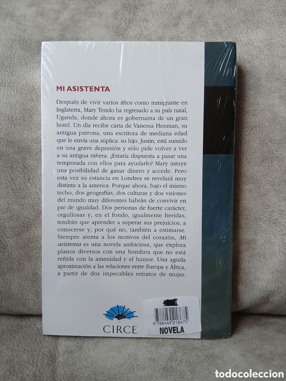 Libros de segunda mano: Libro La Asistenta -Maggie Gee- Editorial Circe (Precintado) - Foto 2