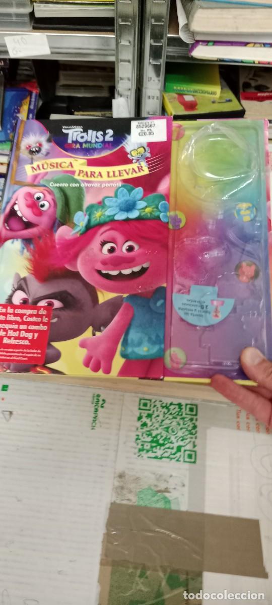 Libros de segunda mano: MM LIBRO TROLL 2 GIRA MUNDIAL - Foto 1