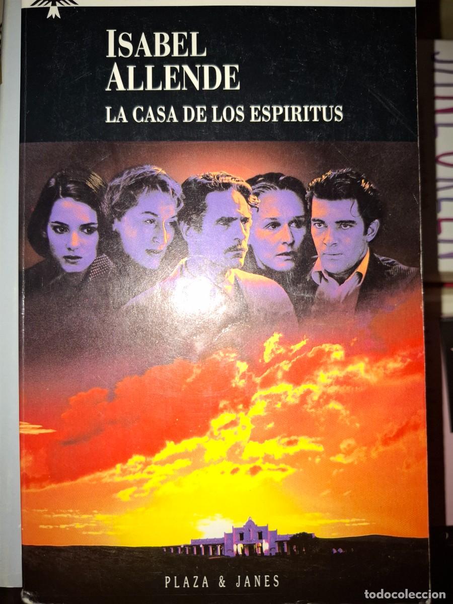Libros de segunda mano: La casa de los esp&iacute;ritus. Isabel Allende. - Foto 1