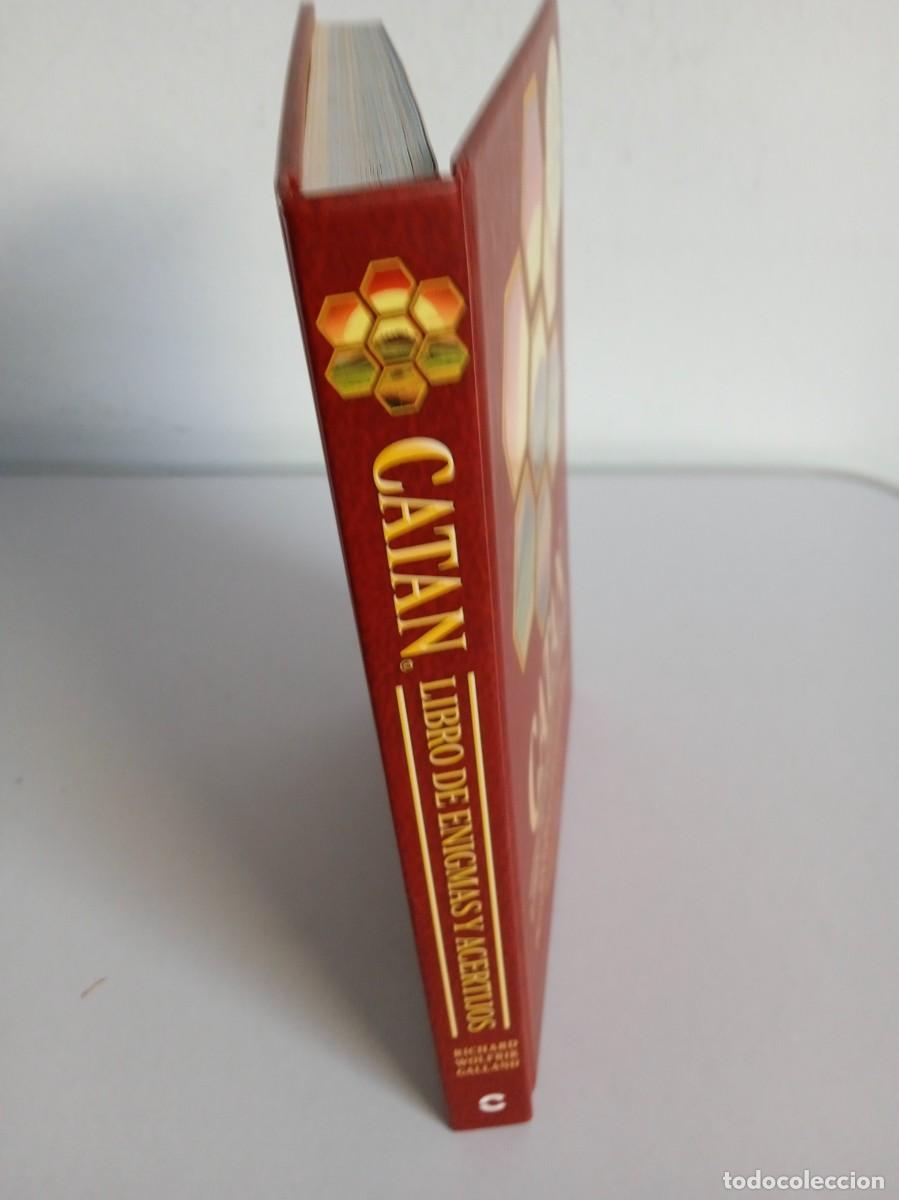 Libros de segunda mano: CATAN Libro de Enigmas y Acertijos Richard Wolfrik Galland - Foto 2