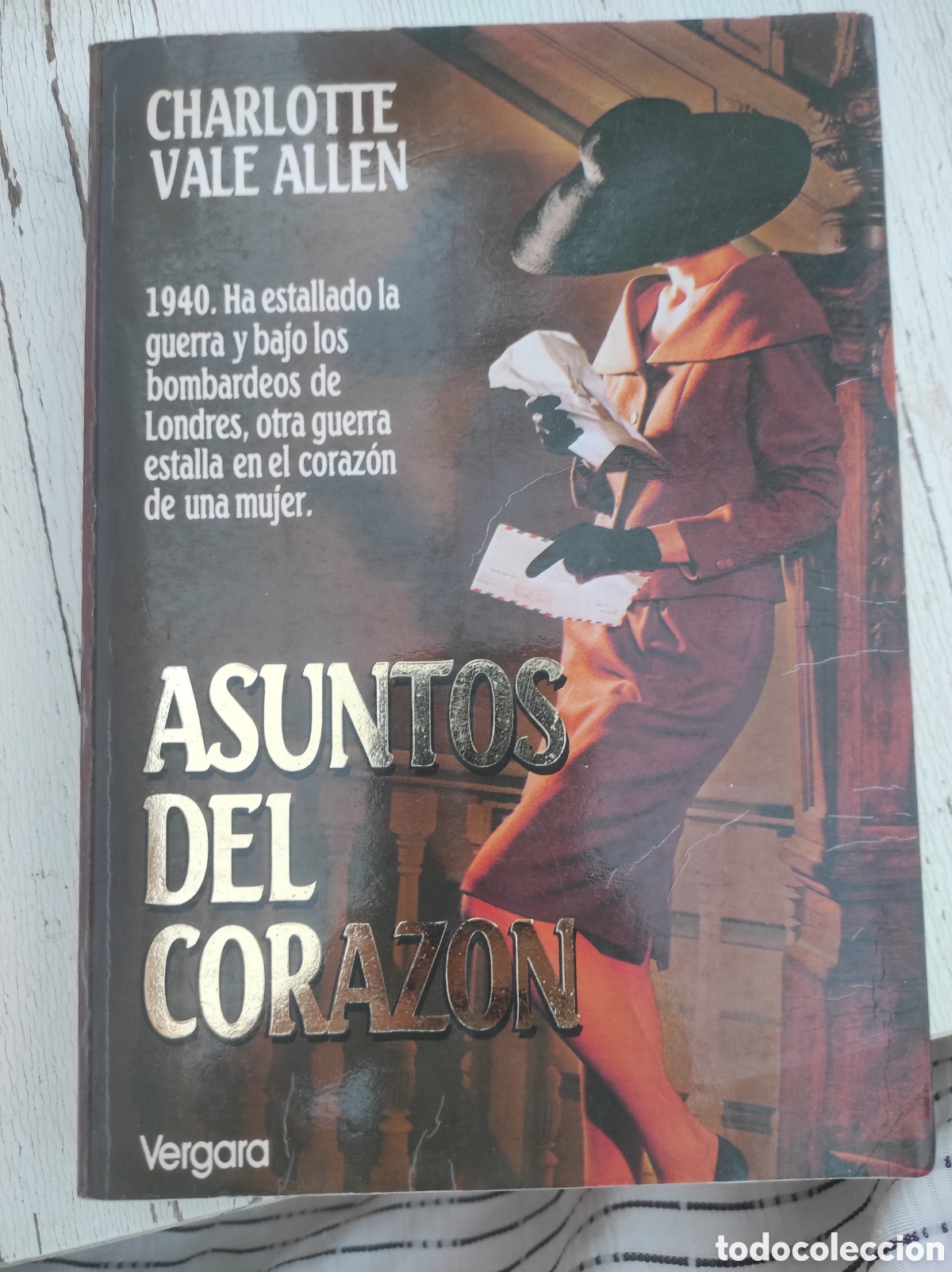 Libros de segunda mano: Asuntos del coraz&oacute;n. Charlotte Vale Allen (PEDIDO M&Iacute;NIMO 5&euro;) - Foto 1