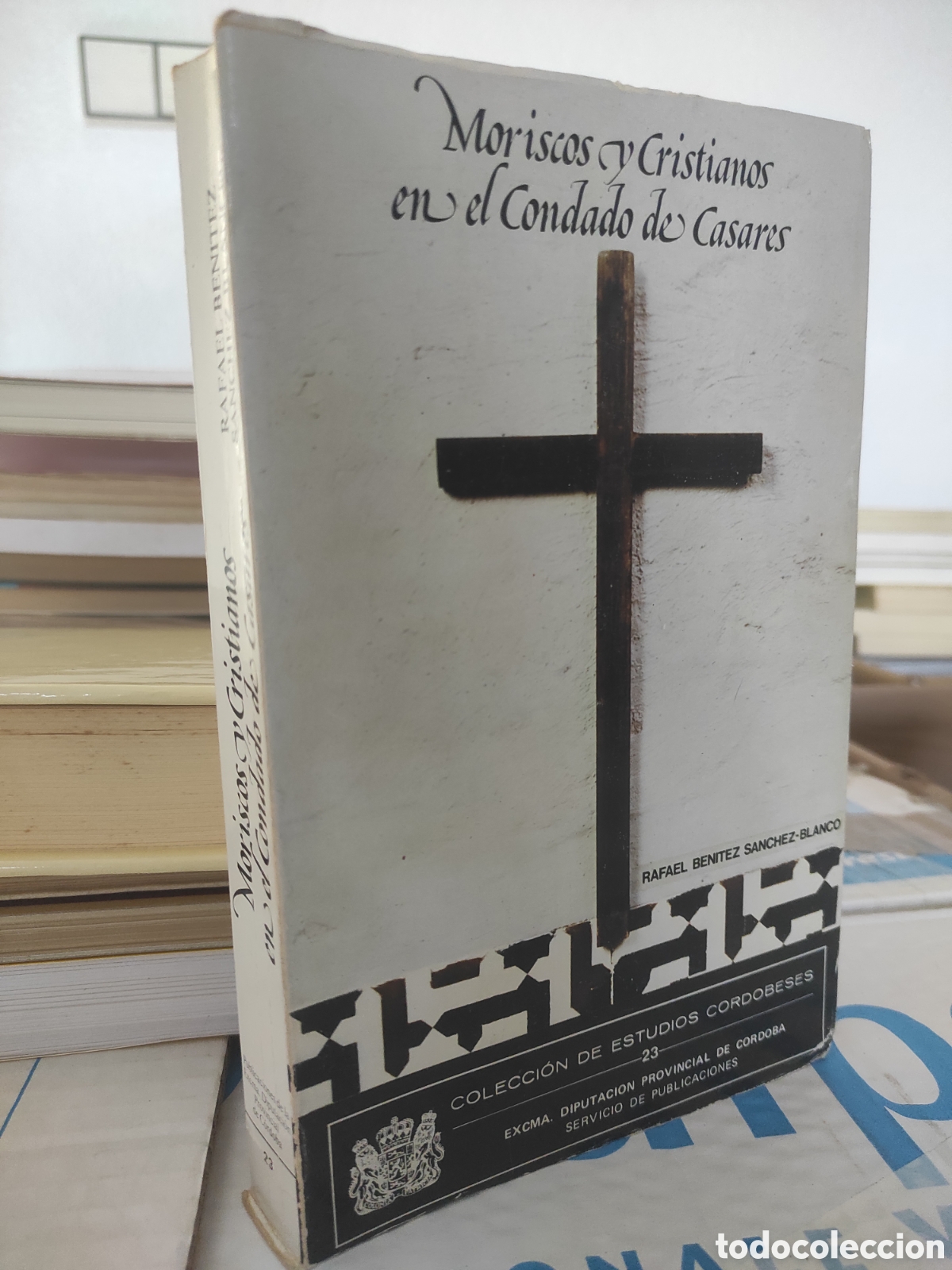 Libri di seconda mano: Moriscos y cristianos en el condado de Casares. Rafael Ben&iacute;tez