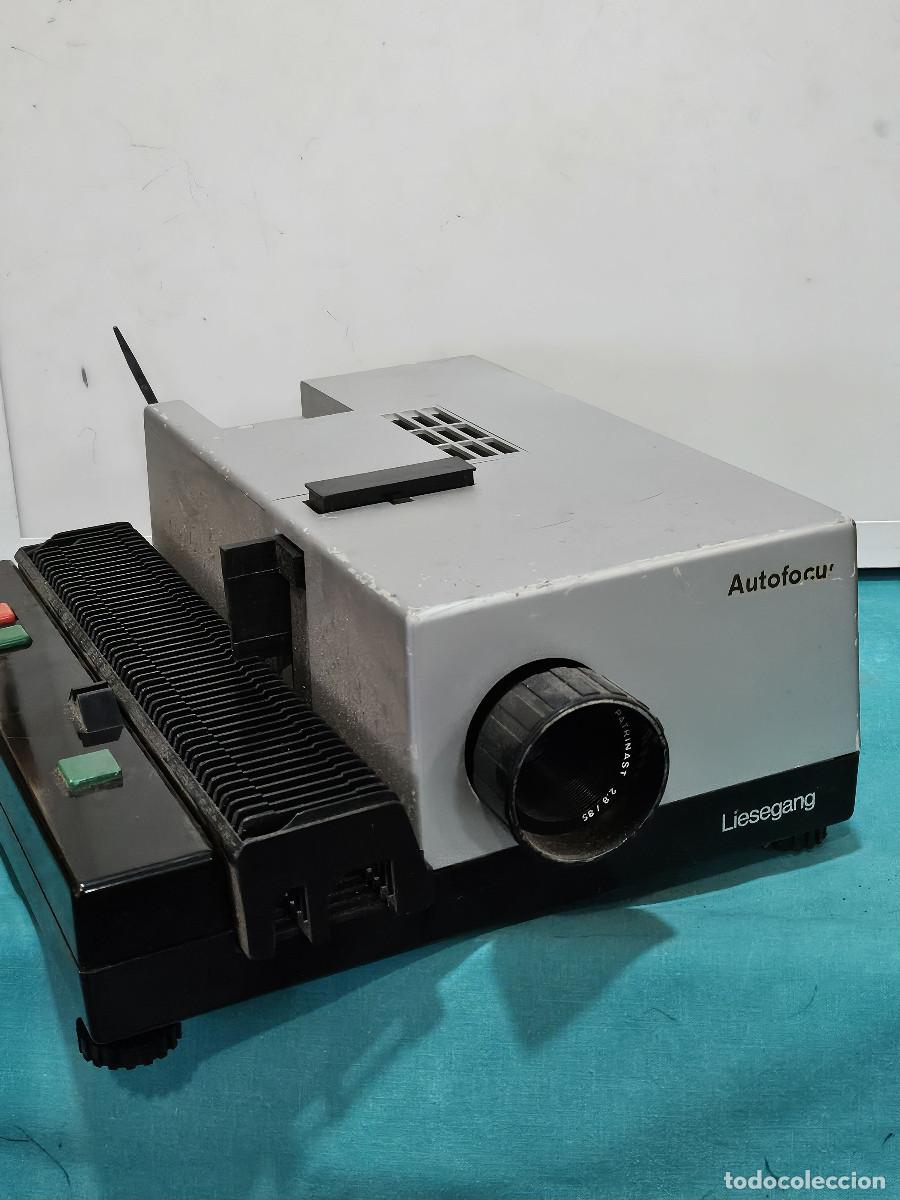 Libros de segunda mano: proyector de diaspositivas - Foto 1