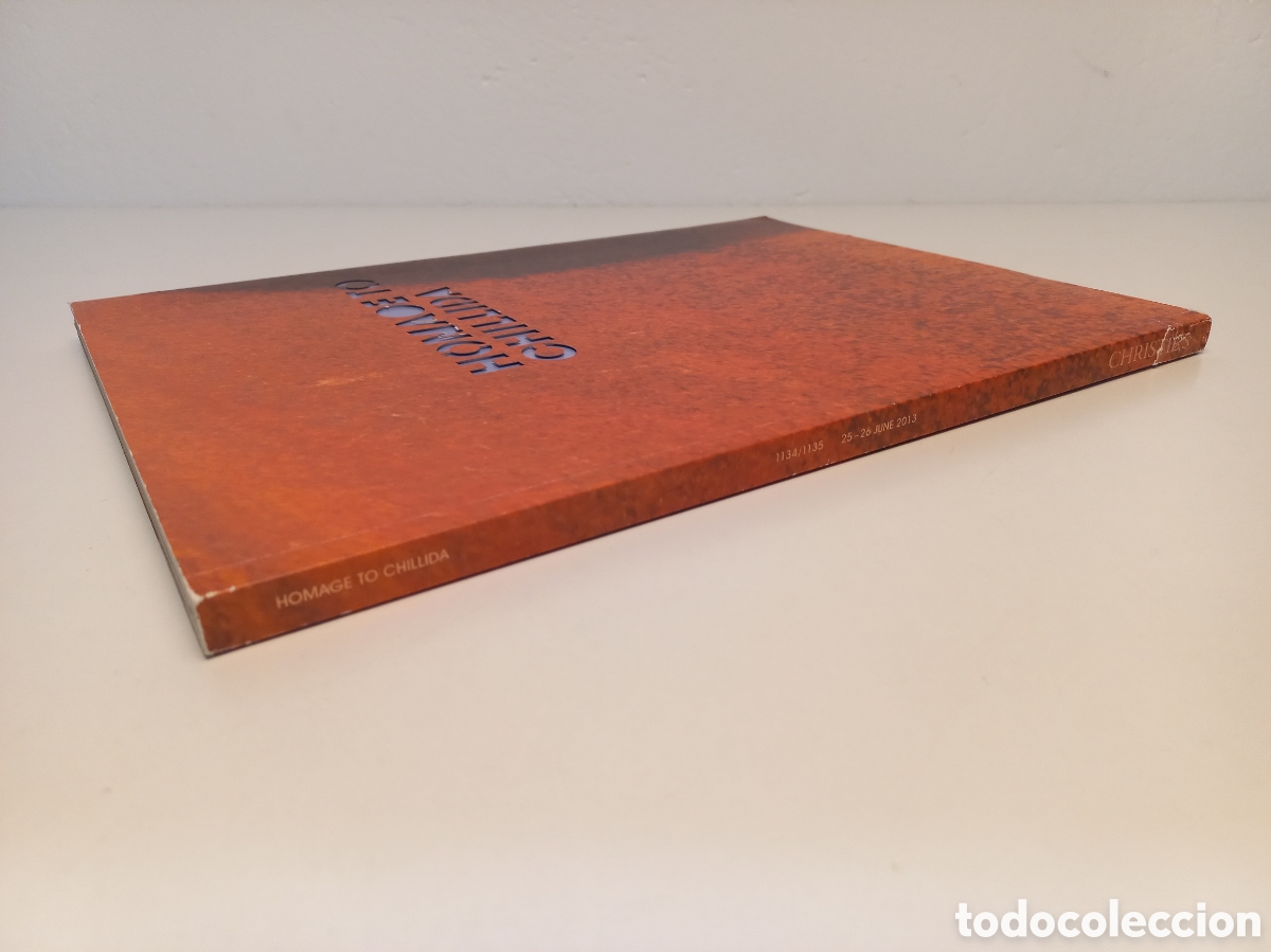 Libros de segunda mano: Christies Homage to Chillida. 2013. - Foto 2