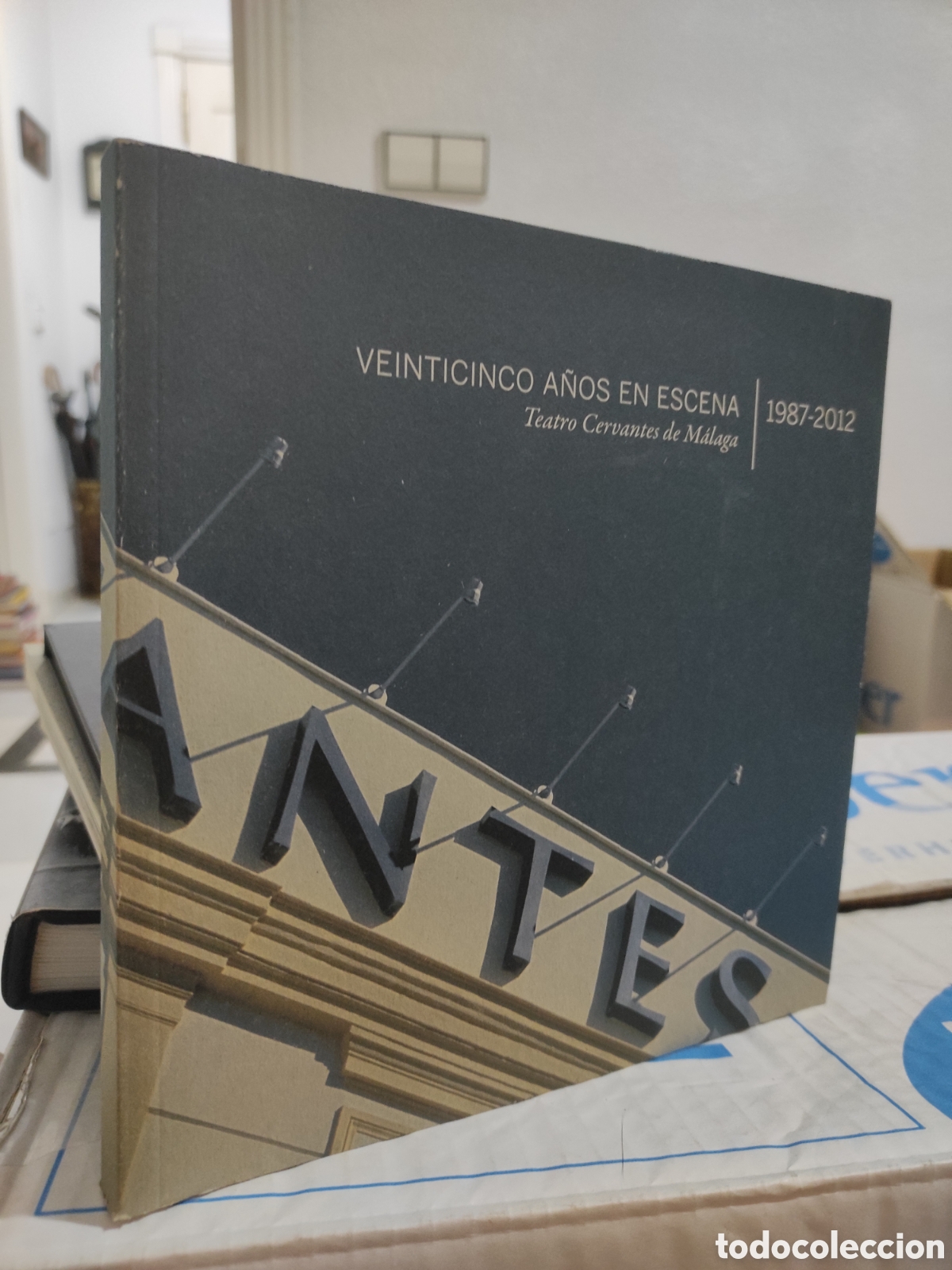 Libros de segunda mano: VEINTICINCO A&Ntilde;OS EN ESCENA (1987-2012) - TEATRO CERVANTES DE M&Aacute;LAGA