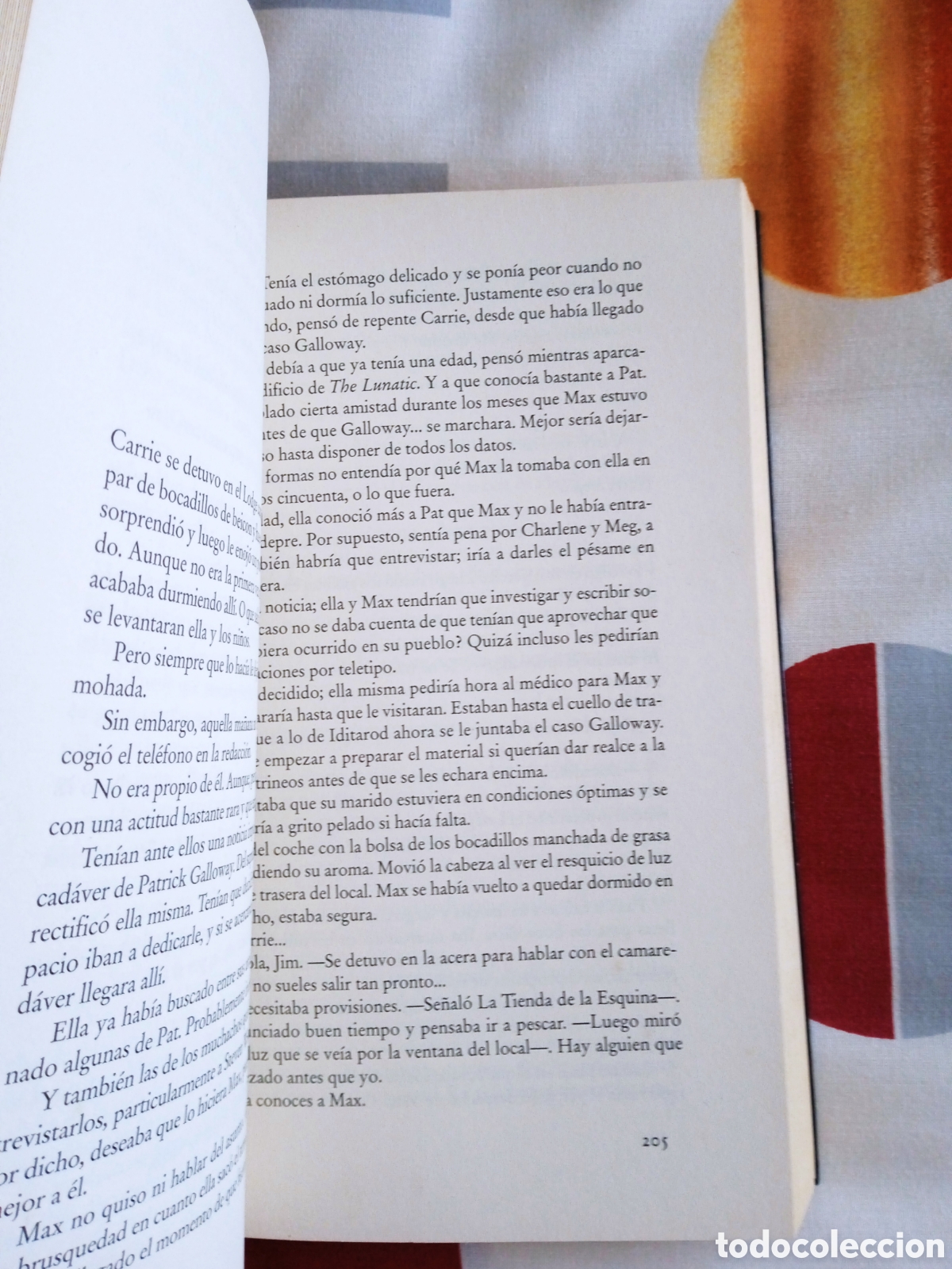 Libros de segunda mano: Lote libros . Nora Roberts. Aurora boreal y Turno de noche. - Foto 6