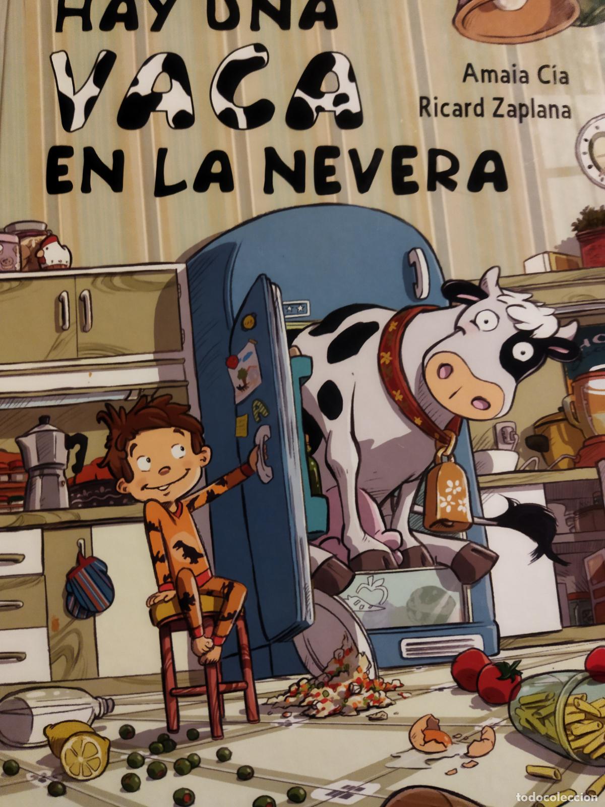 Libros de segunda mano: Hay una vaca en la nevera Amaia cia - Foto 1