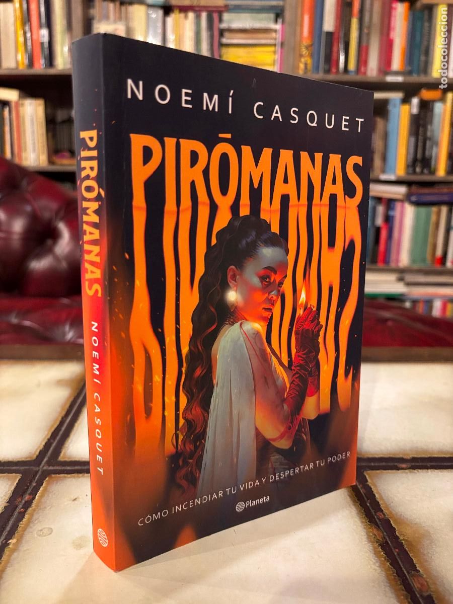 Libros de segunda mano: Pir&oacute;manas. Noem&iacute; Casquet. - Foto 1