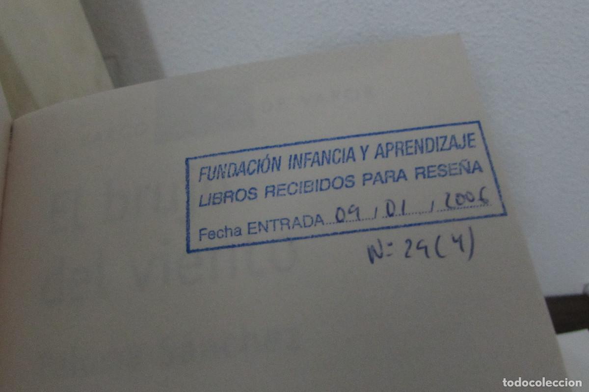 Libros de segunda mano: El brujo del viento 2005 primera edicion - Foto 2