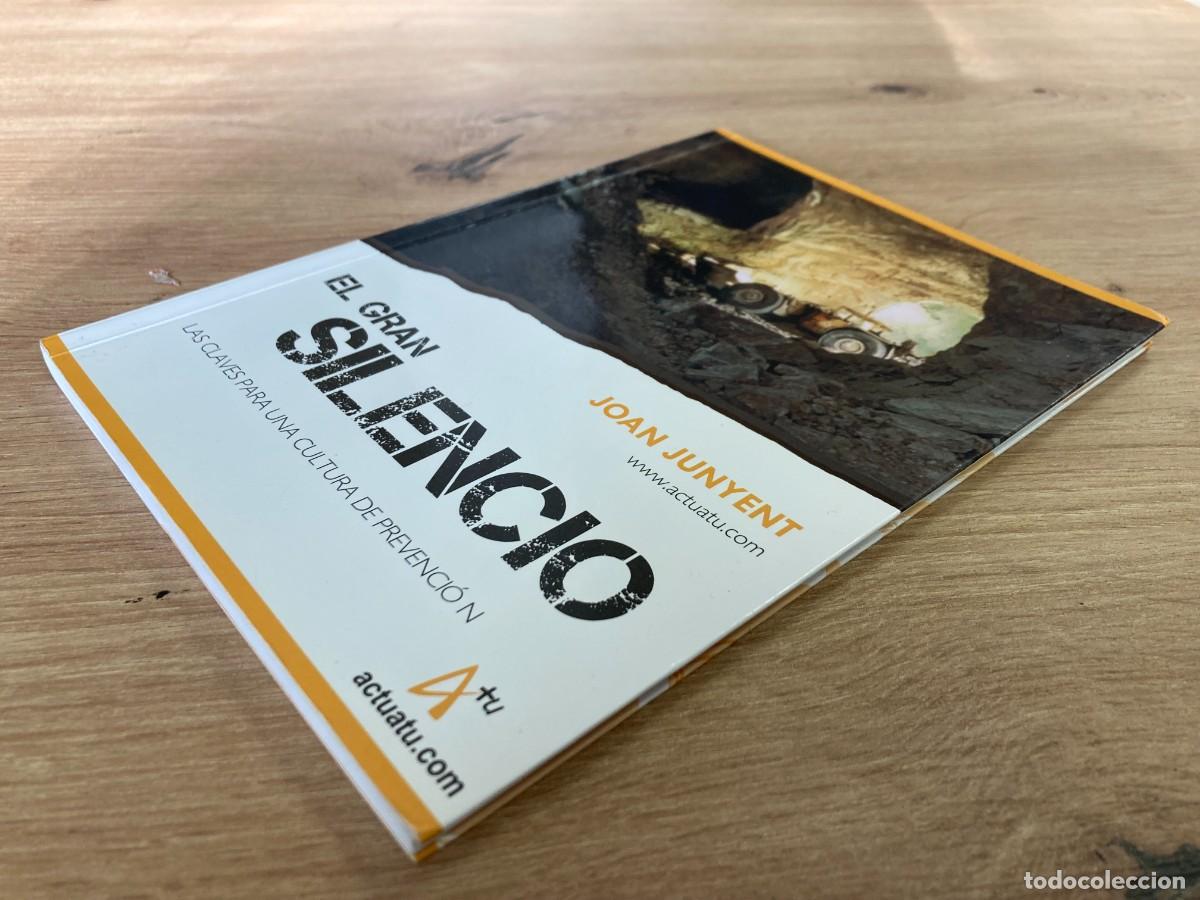 Libros de segunda mano: El gran silencio Joan Junyent - Foto 4