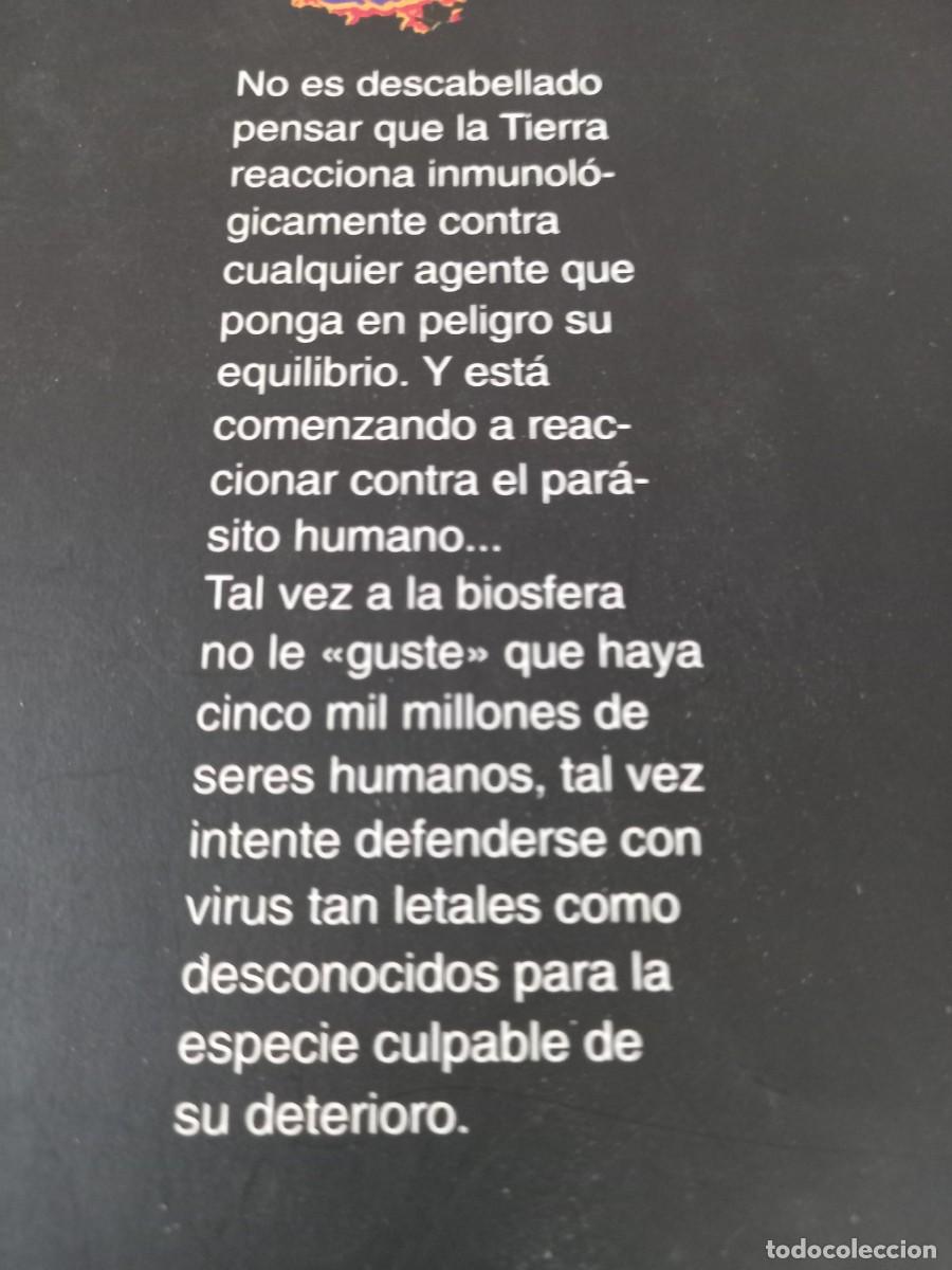 Libros de segunda mano: Zona caliente (Richard Preston) - Foto 3