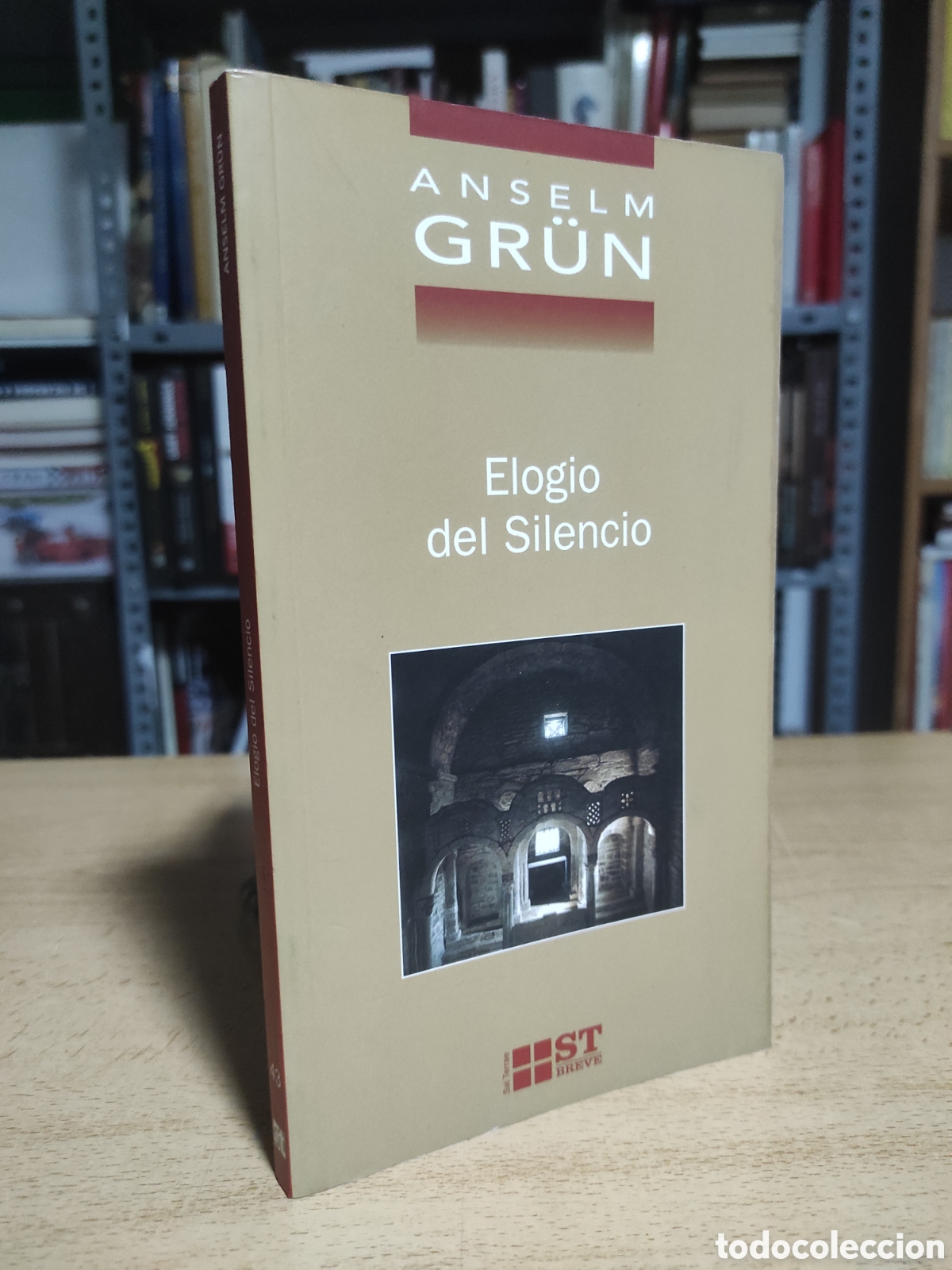 Libros de segunda mano: Elogio del Silencio. Anselm Gr&uuml;n. - Foto 1