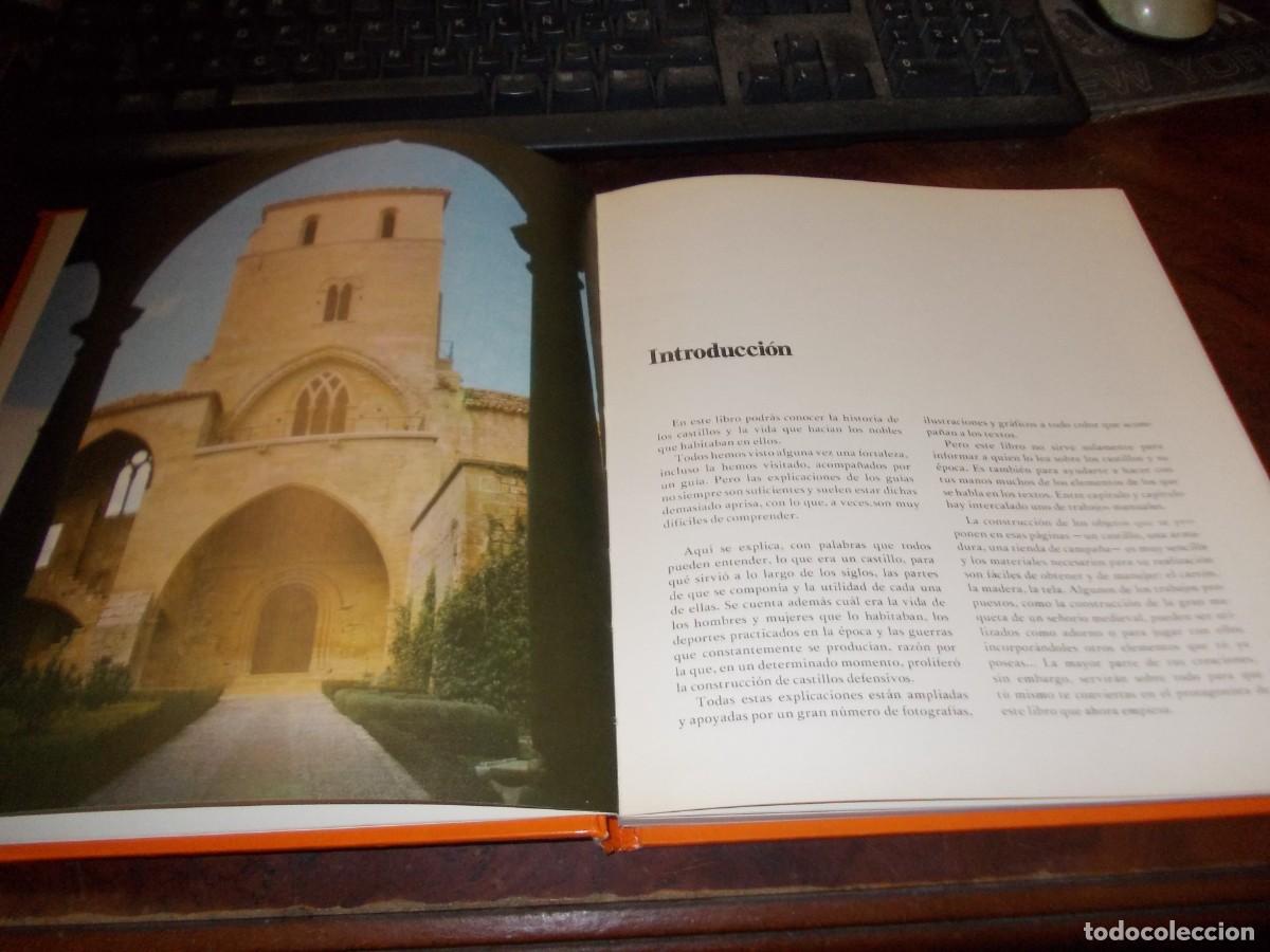 Libros de segunda mano: El castillo. Colecci&oacute;n Escala. Ediciones Altea 1.975 - Foto 3