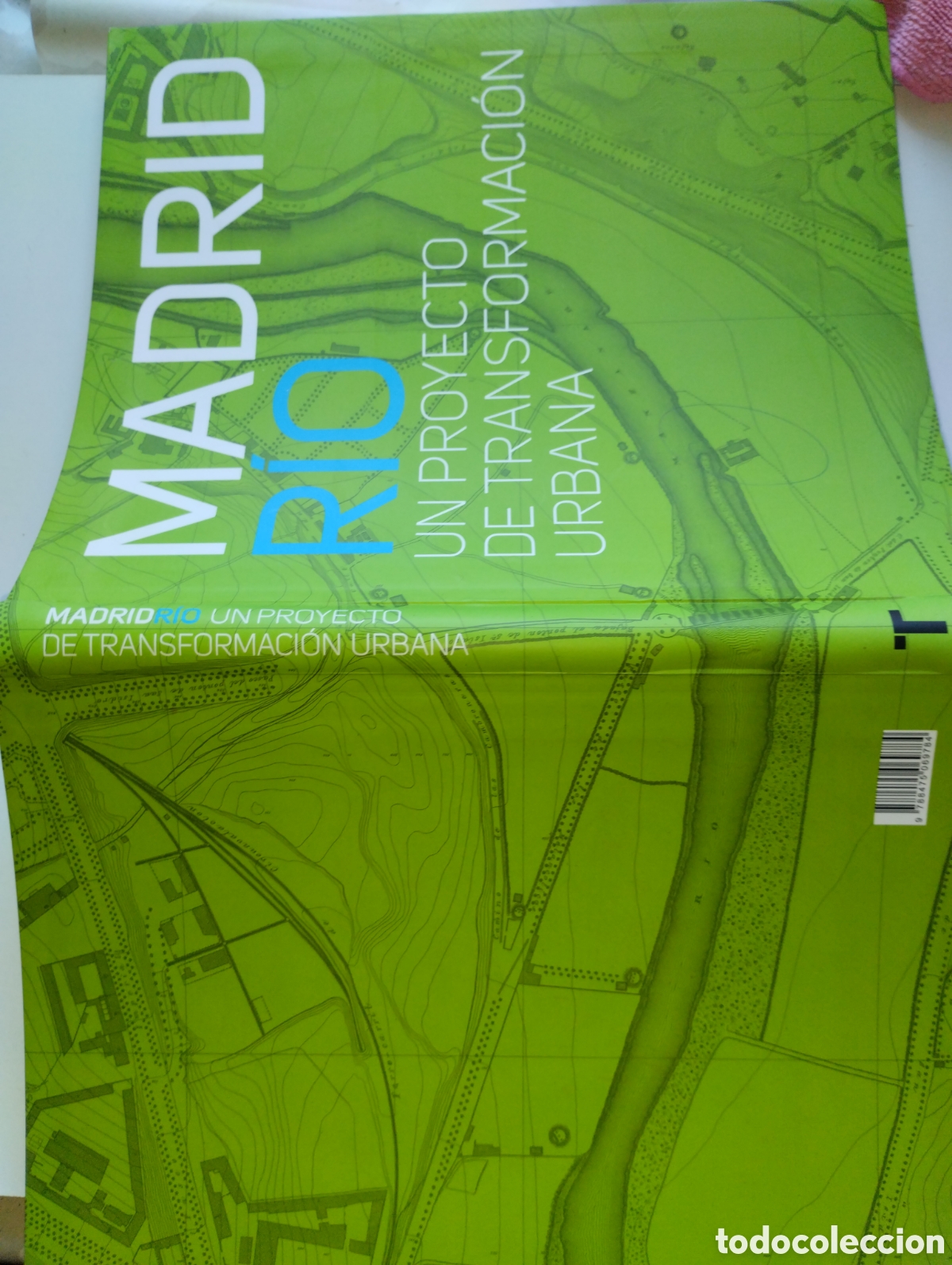 Libros de segunda mano: MADRID RIO, UN PROYECTO DE TRANSFORMACI&Oacute;N URBANA - Foto 3