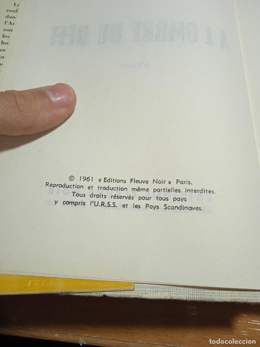 Libros de segunda mano: Libro A lombre du defi | G J Arnaud | 1961 - Foto 3