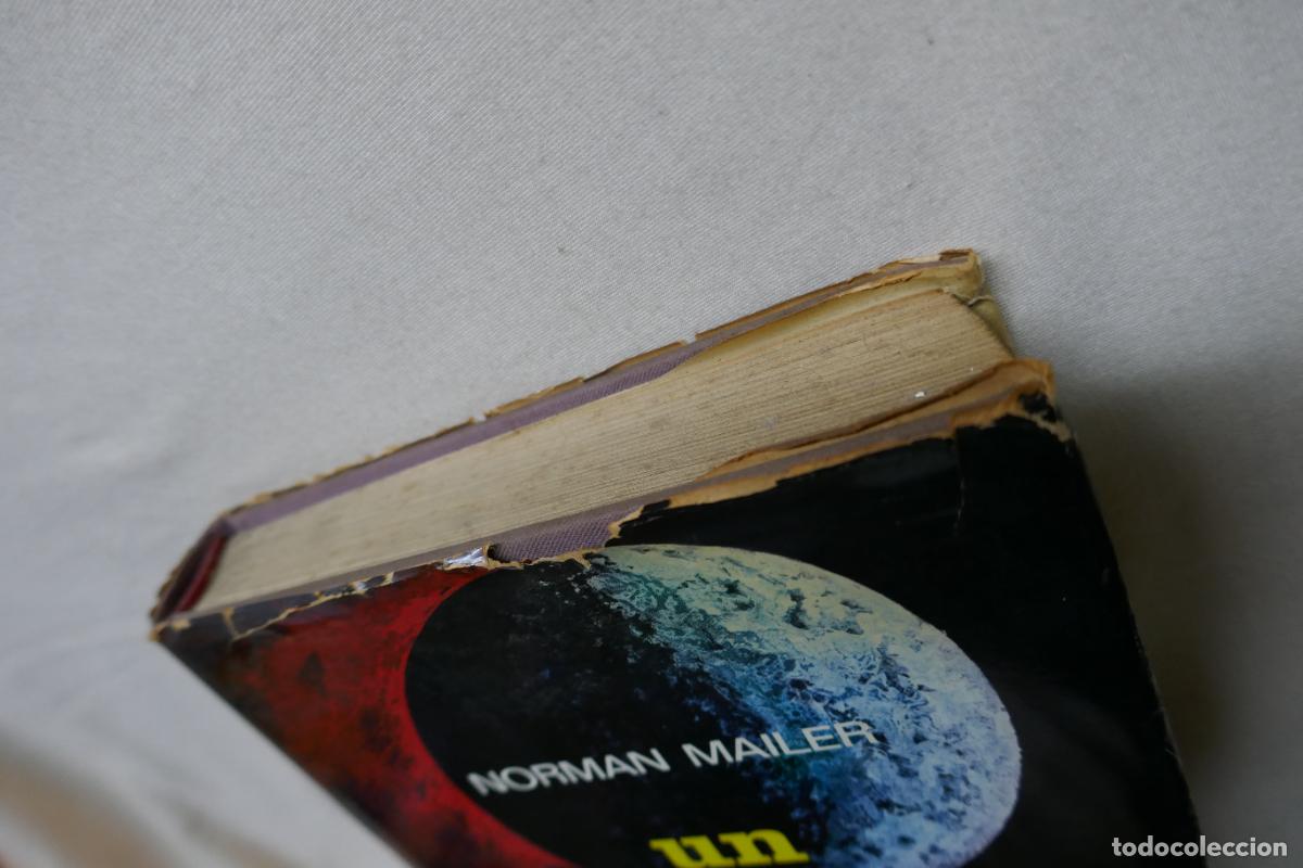 Libros de segunda mano: UN FUEGO EN LA LUNA - Norman Mailer - Foto 4