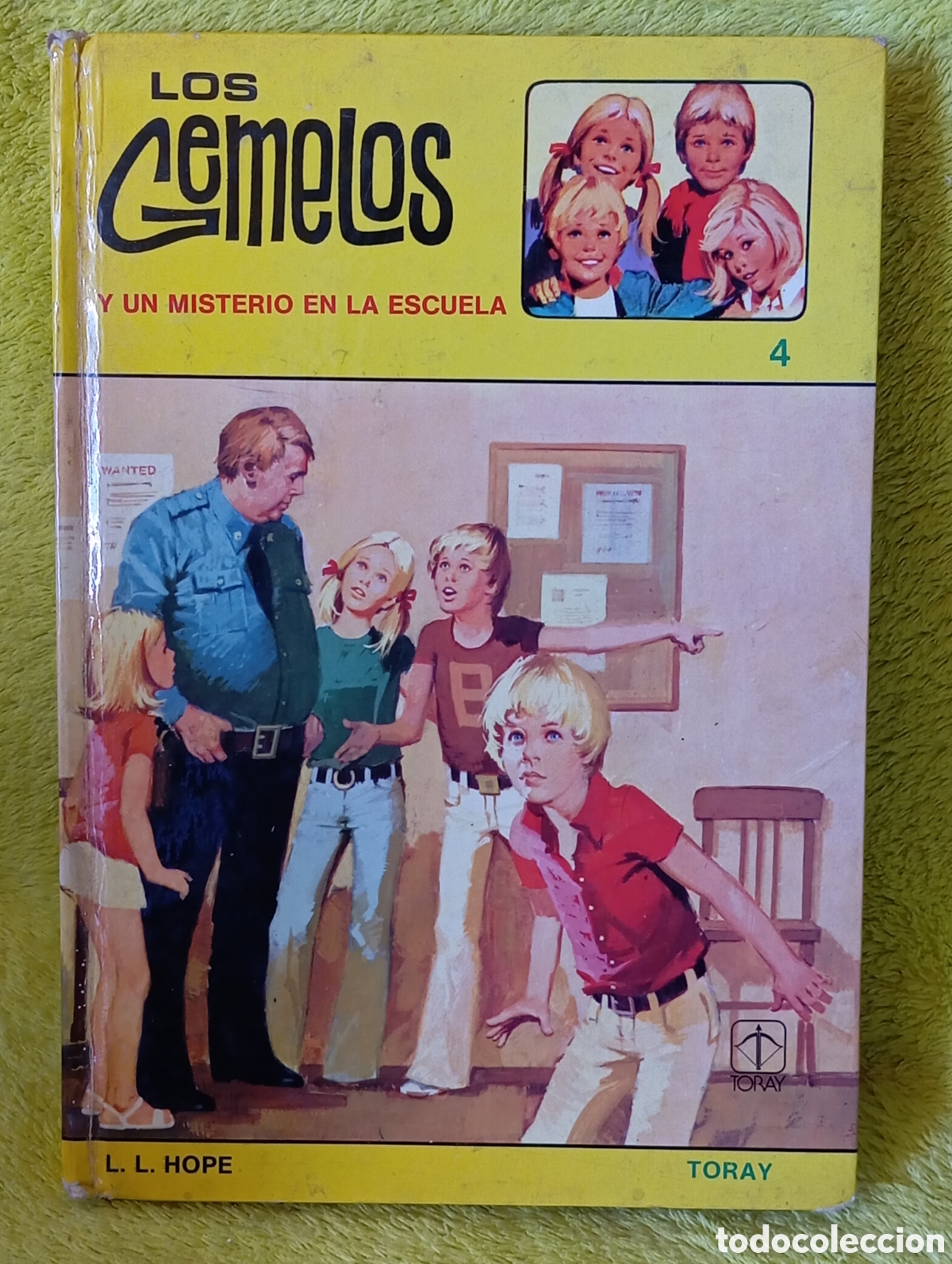 Libri di seconda mano: LOS GEMELOS Y UN MISTERIO EN LA ESCUELA - L.L. HOPE