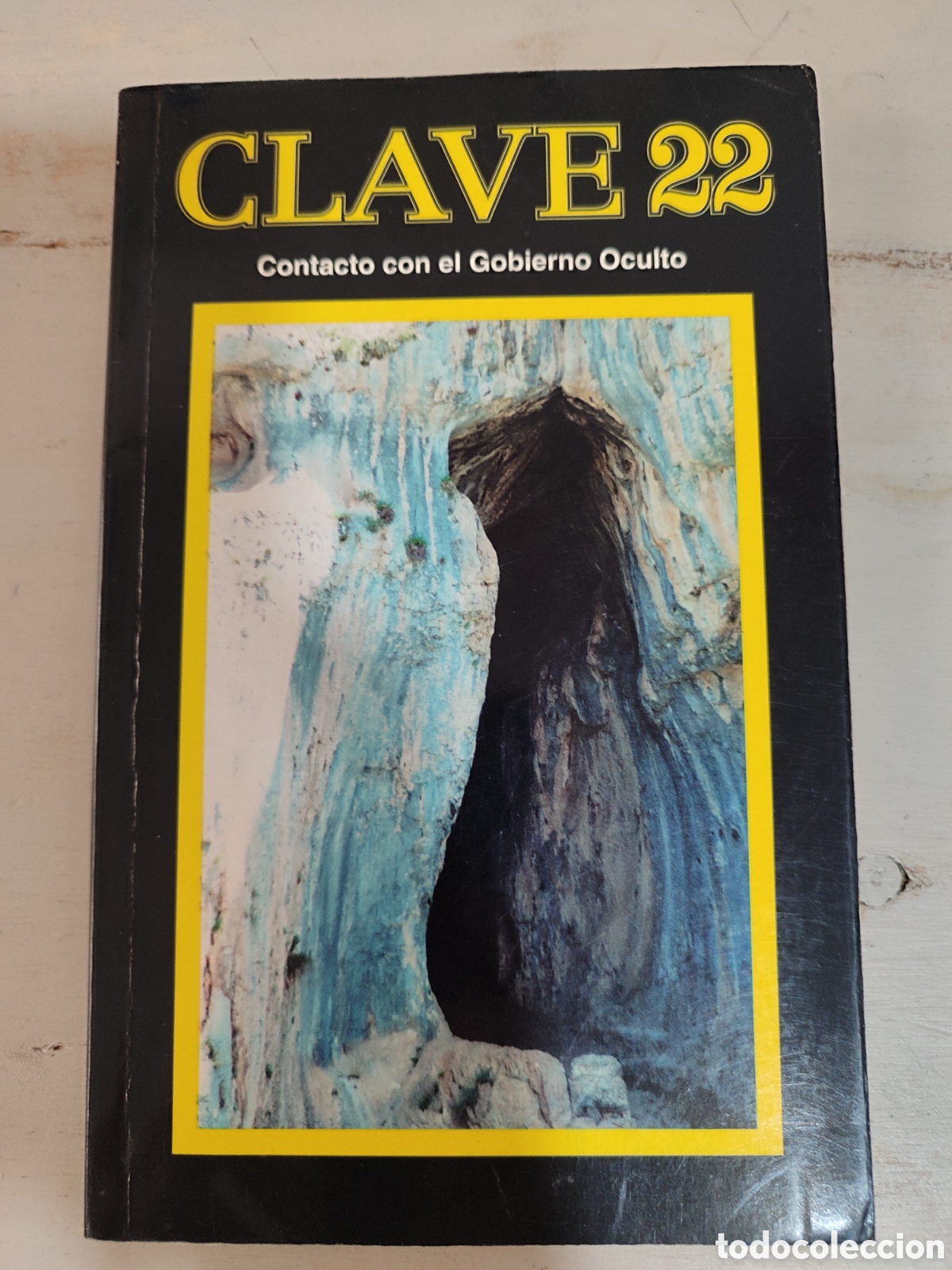 Libros de segunda mano: Clave 22 Contacto con el gobierno oculto - Foto 1