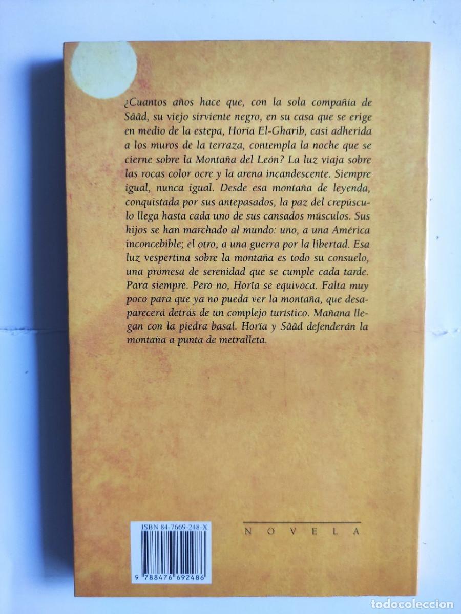 Libros de segunda mano: La Monta&ntilde;a del Le&oacute;n - Mustapha Tlili - Foto 2