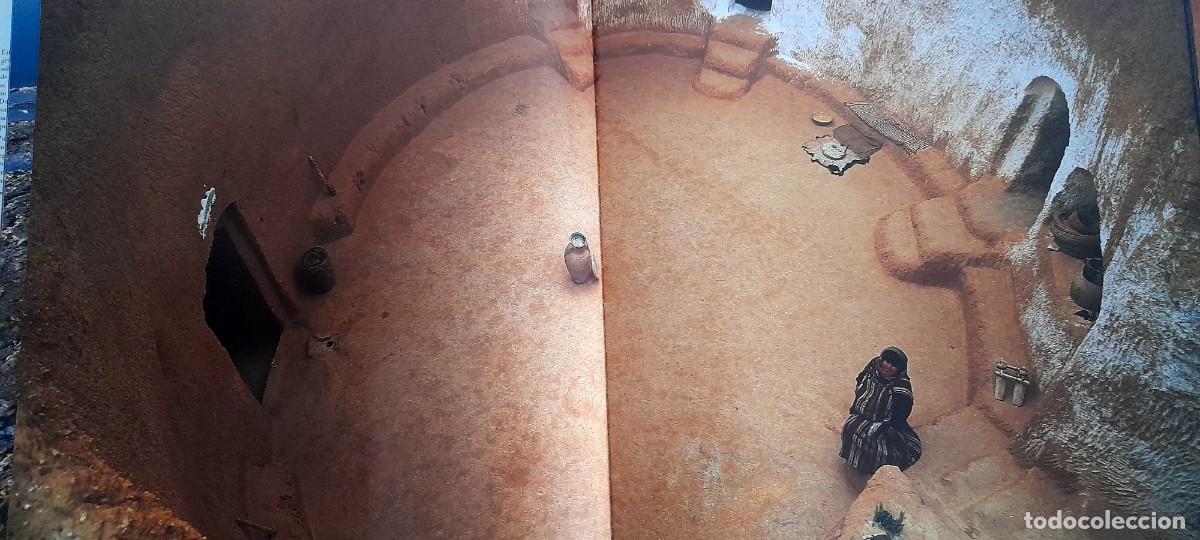 Libros de segunda mano: SAHARA LA LLAMADA DEL DESIERTO LUNWERG - Foto 3