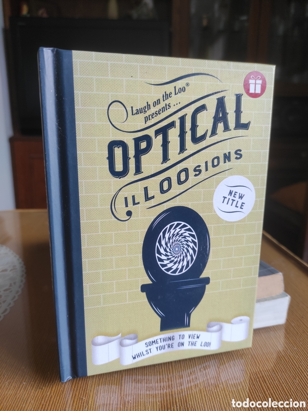 Libros de segunda mano: Optical Illoosions. Marks & Spencer (M&S) - Foto 1