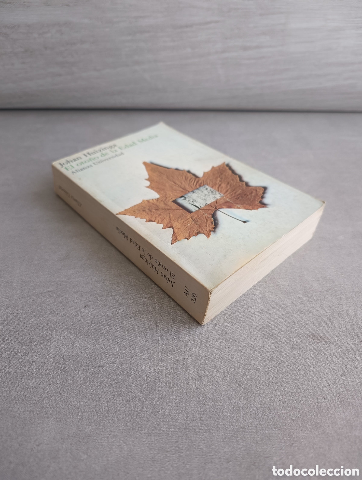 Libros de segunda mano: El oto&ntilde;o de la Edad Media. Johan Huizinga. - Foto 2