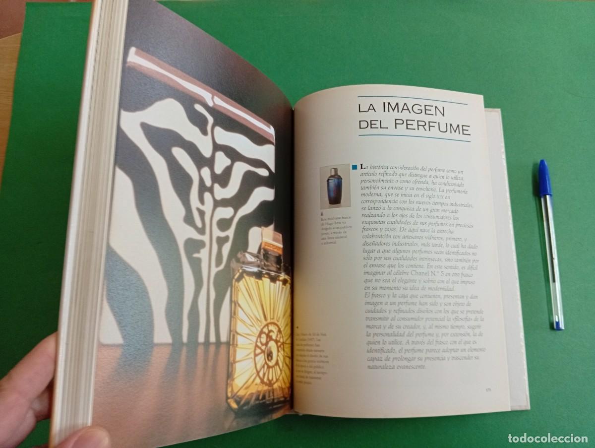 Libros de segunda mano: Antiguo libro Larousse del Perfume. Barcelona 2000. Perfumer&iacute;a. - Foto 13