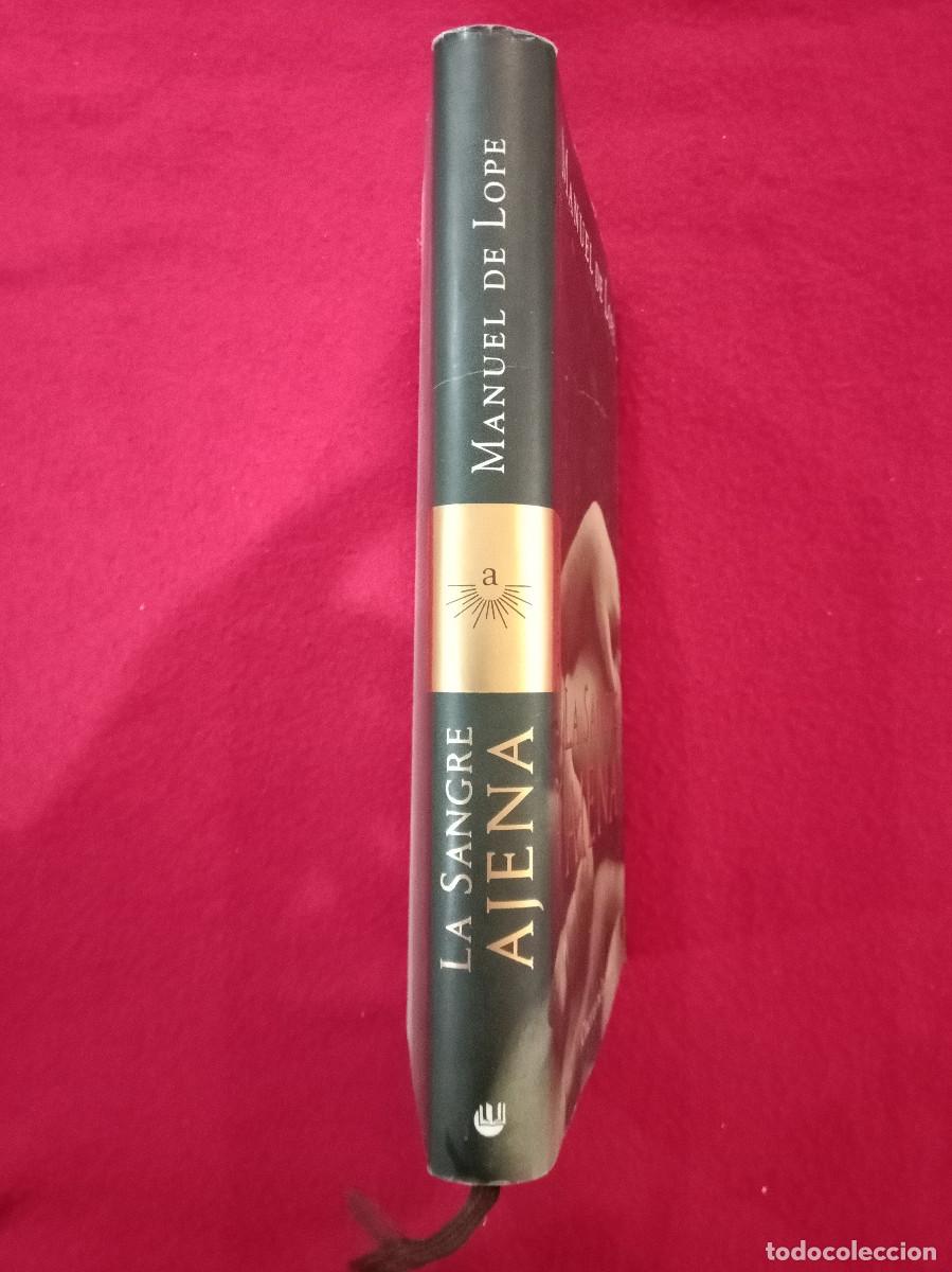 Libros de segunda mano: La Sangre Ajena - Manuel de Lope - C&iacute;rculo de Lectores, 2000 - Foto 2