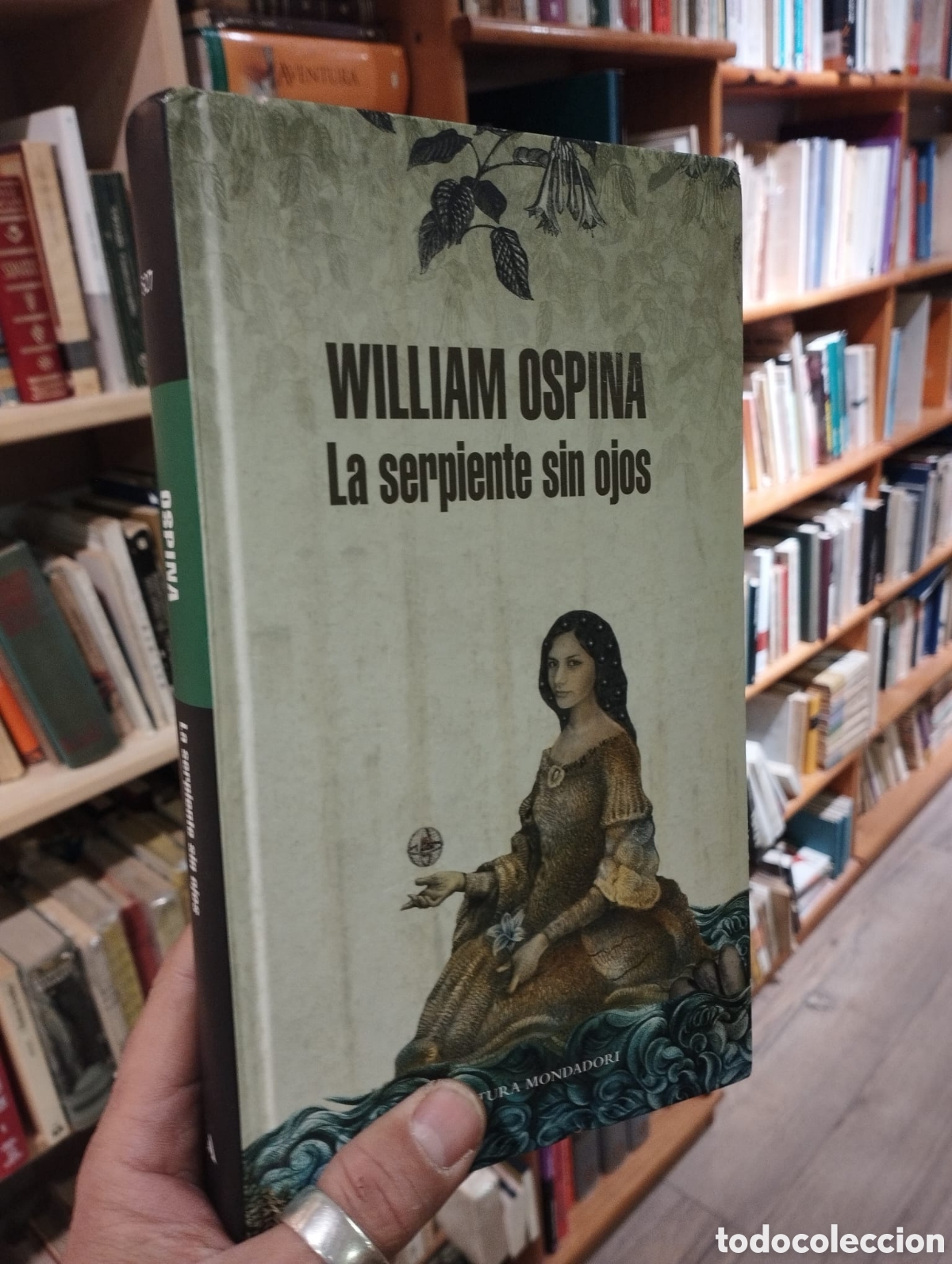 Libros de segunda mano: La serpiente sin ojos - William Ospina - Foto 1