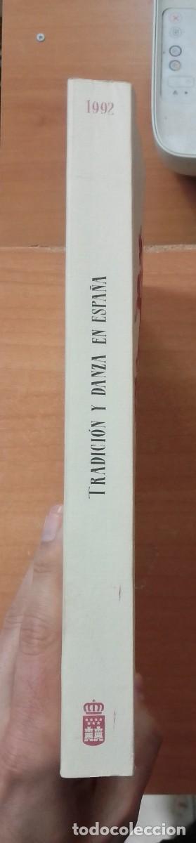 Libros de segunda mano: Tradici&oacute;n y danza en Espa&ntilde;a, de Norberto A. Albaladejo Imbern&oacute;n (coord.) - Foto 2
