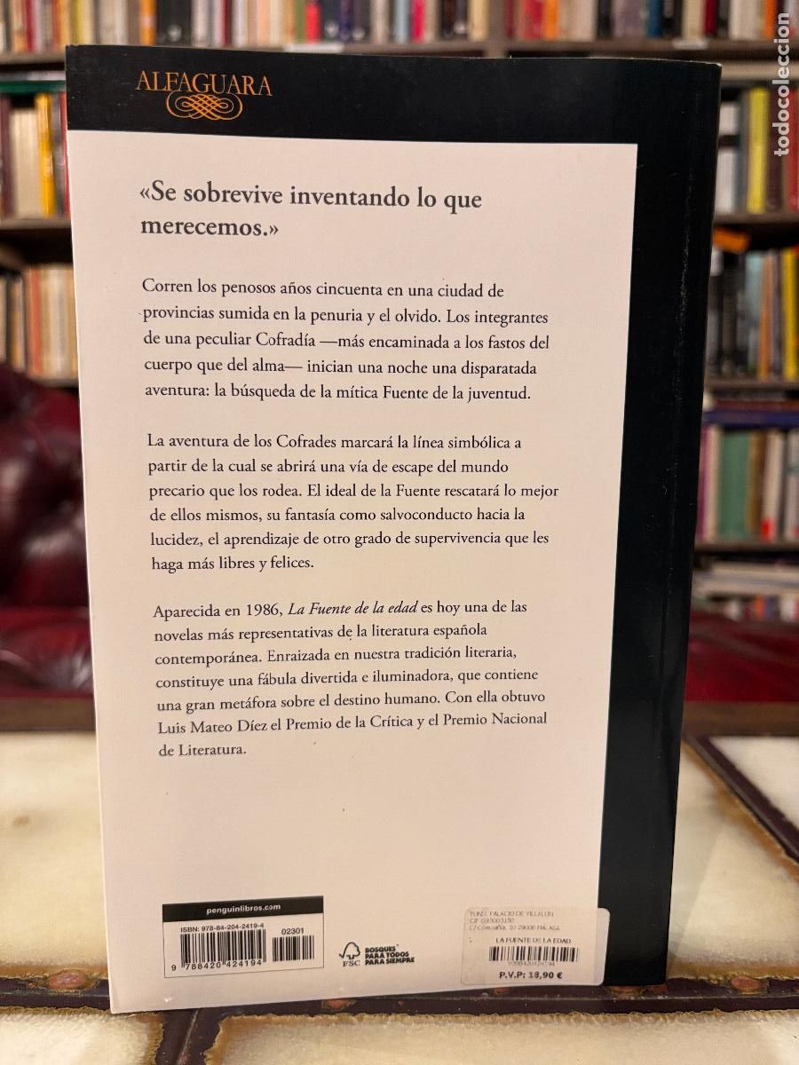 Libros de segunda mano: La fuente de la edad. Luis Mateo D&iacute;ez. - Foto 2