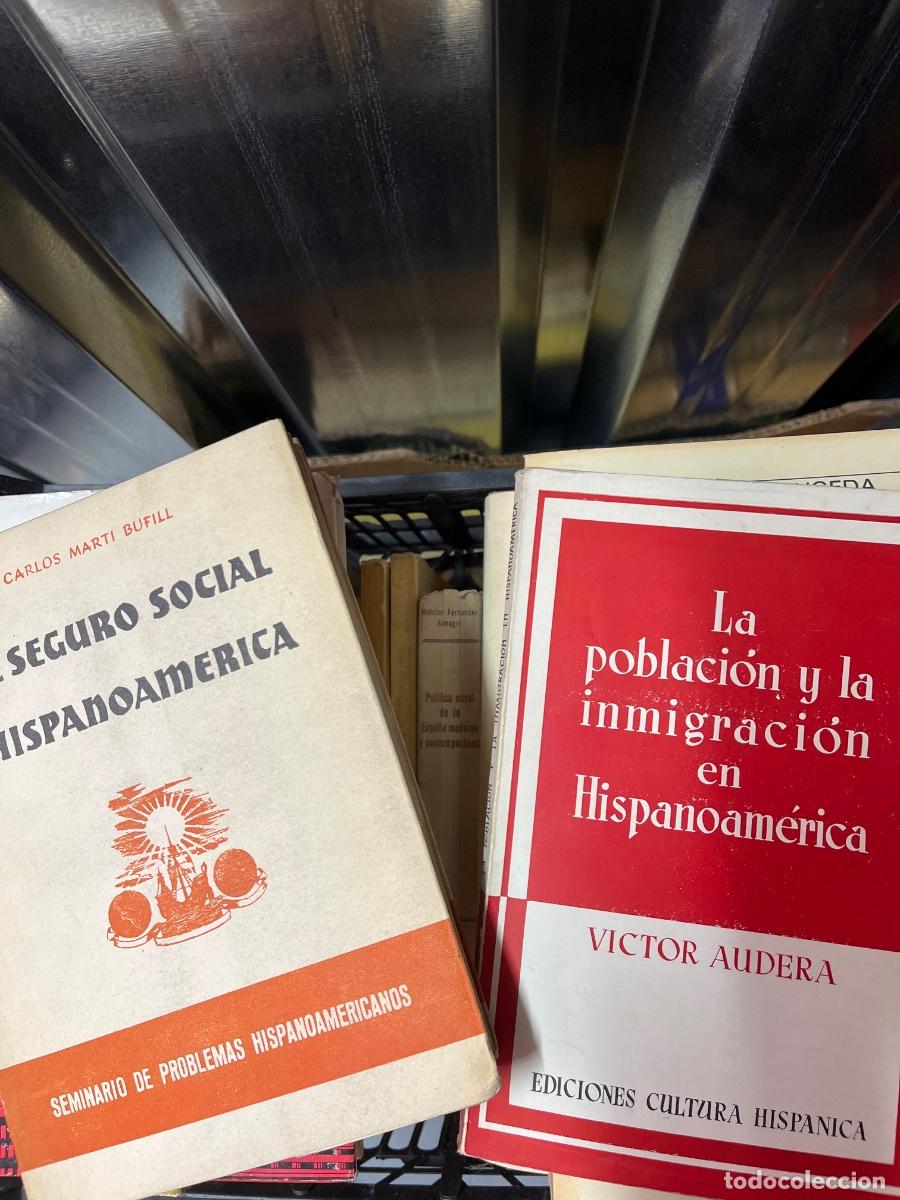 Libros de segunda mano: Hispanoam&eacute;rica: Seguro Social; Inmigraci&oacute;n - Foto 1