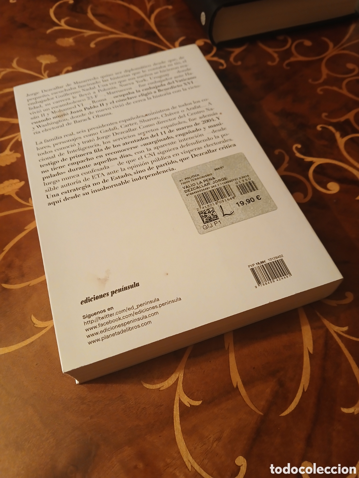 Libros de segunda mano: Vali&oacute; la pena, Jorge Dezcallar - Foto 2