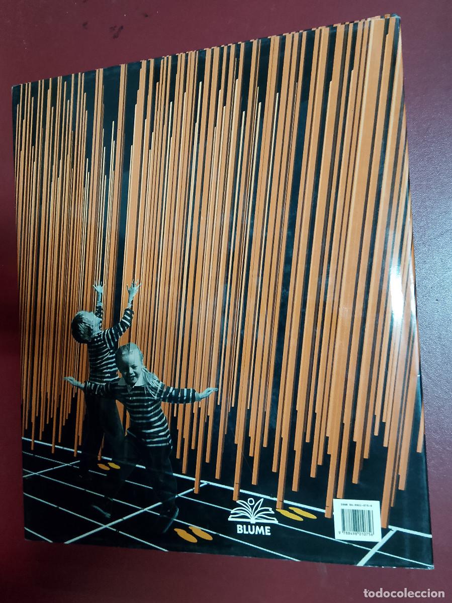 Libros de segunda mano: David Dernie: Espacios de exposici&oacute;n (Blume. 2006) - Foto 2