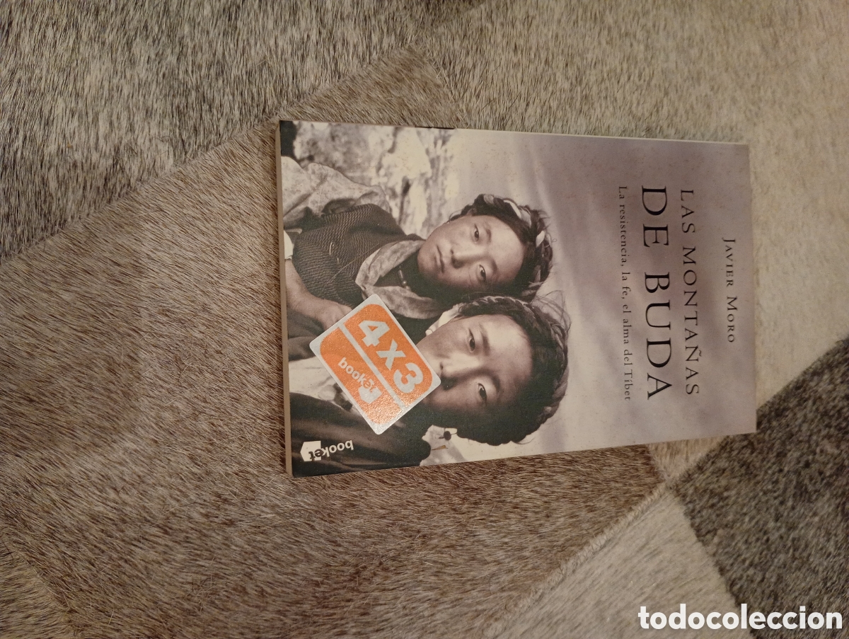 Libros de segunda mano: Las monta&ntilde;as de Buda. Javier Moro - Foto 1