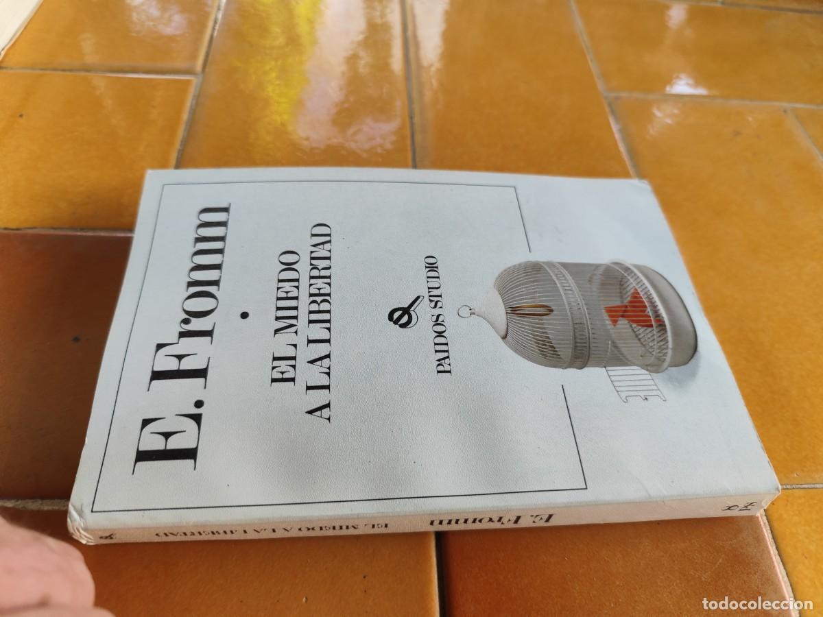 Libros de segunda mano: EL MIEDO A LA LIBERTAD / E.FROMM / ZUX 33 / PAIDOS - Foto 1
