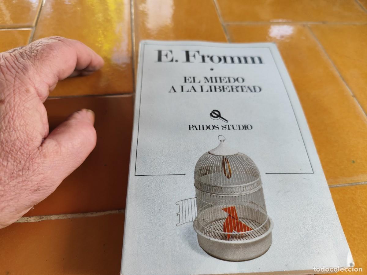 Libros de segunda mano: EL MIEDO A LA LIBERTAD / E.FROMM / ZUX 33 / PAIDOS - Foto 2