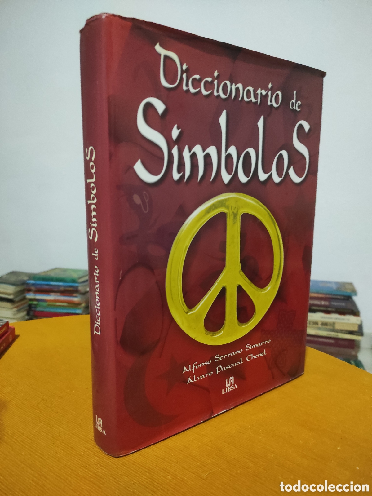 Libros de segunda mano: Diccionario de simbolos. Editorial Libsa - Foto 1