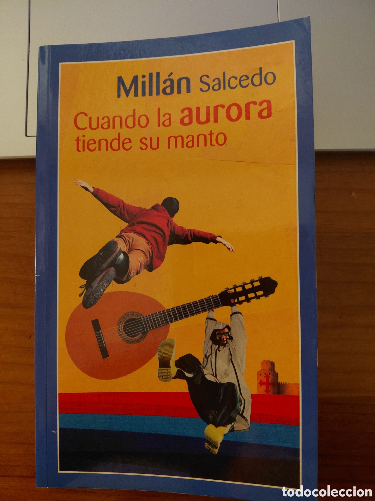 Libros de segunda mano: Cuando la aurora tiende su manto, Mill&aacute;n Salcedo - Foto 1
