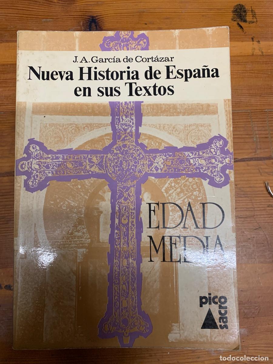 Libros de segunda mano: Edad Media. Nueva Historia de Espa&ntilde;a en sus textos(Bols 17) - Foto 1