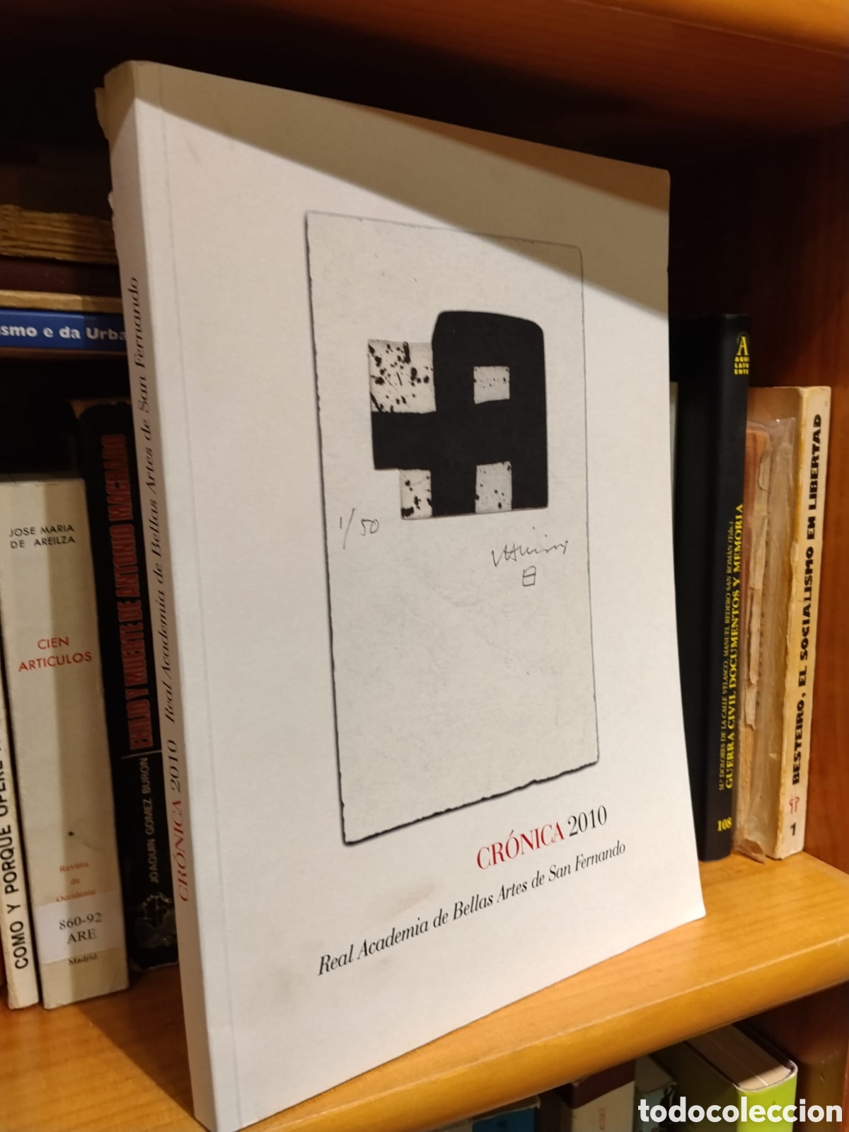 Second hand books: Cr&oacute;nica 2010 Real Academia de Bellas Artes de San Fernando