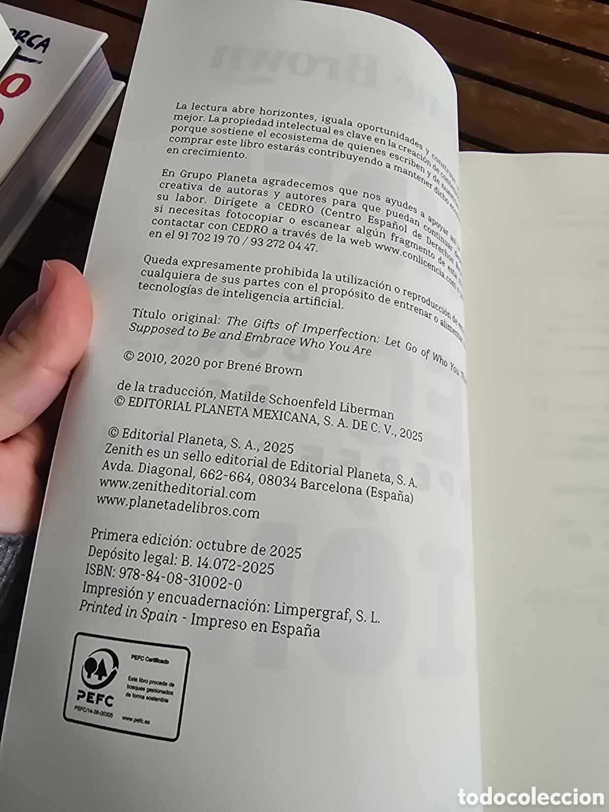 Libros de segunda mano: Los dones de la imperfecci&oacute;n. Brown, Bren&eacute; Editorial ZENITH 2025 autoayuda - Foto 3